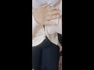 Viral-Hijab mendesah ke enakan saat di entot